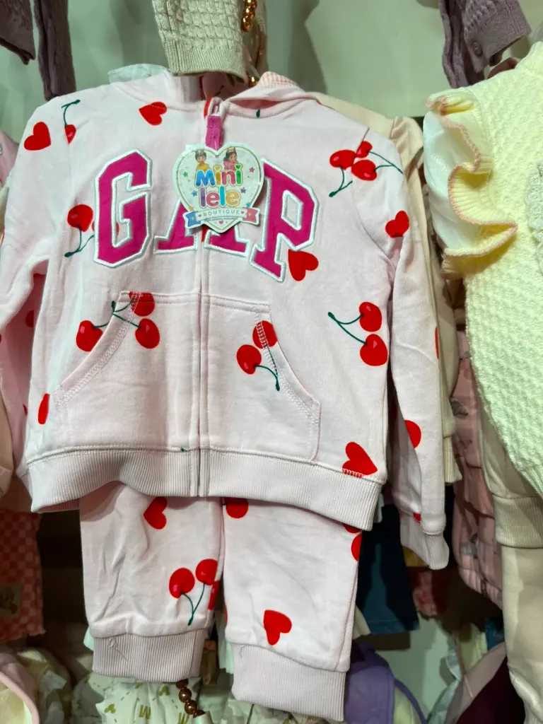 [LELE ' 00051] SUDADERA DOS PIEZAS DE CEREZAS CON CREMALLERA (2 años)